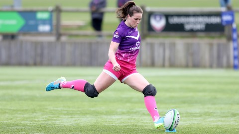 Emily Scarratt in action